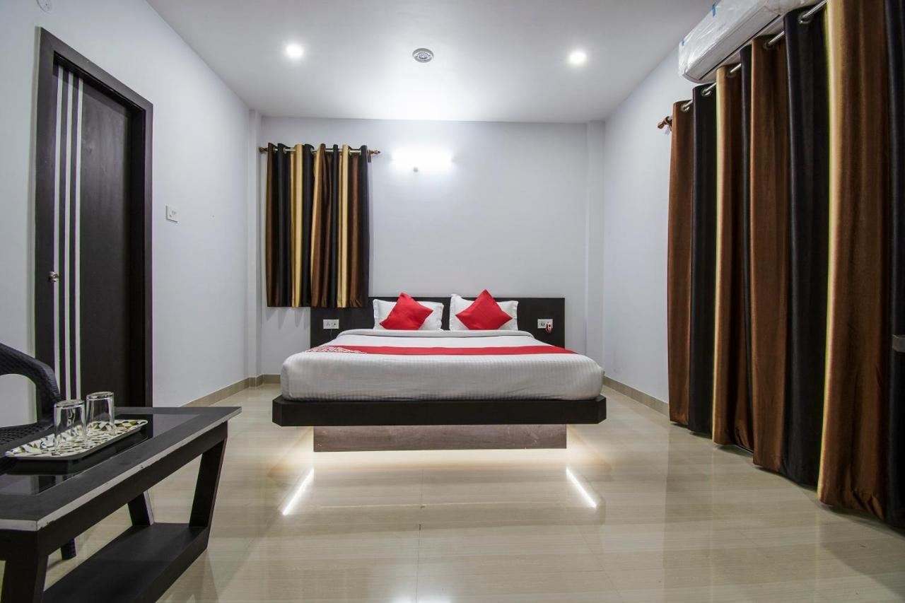 פאטנה Oyo 26974 Hotel S G International מראה חיצוני תמונה
